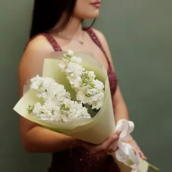 БУКЕТНАЯ ЛАВКА 5 белых маттиол