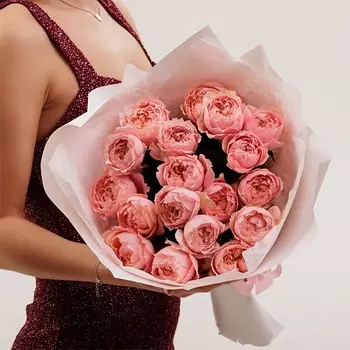 БУКЕТНАЯ ЛАВКА 5 кустовых пионовидных роз