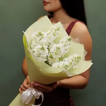 БУКЕТНАЯ ЛАВКА 7 белых маттиол