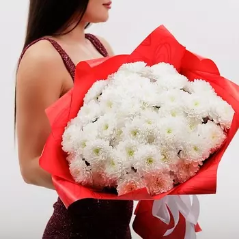 БУКЕТНАЯ ЛАВКА Хризантема в красной упаковке