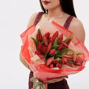 БУКЕТНАЯ ЛАВКА Красные тюльпаны