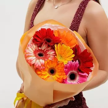 БУКЕТНАЯ ЛАВКА Монобукет из 7 гербер микс