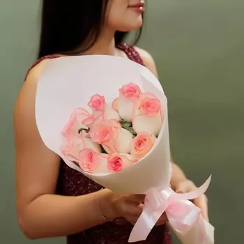 БУКЕТНАЯ ЛАВКА Монобукет из роз