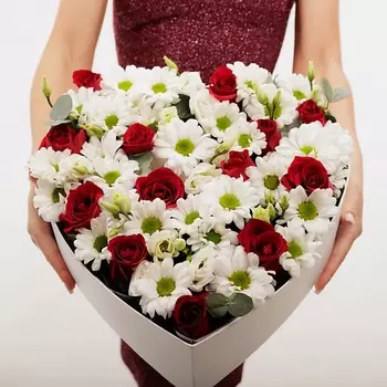 БУКЕТНАЯ ЛАВКА Сердечный аккорд