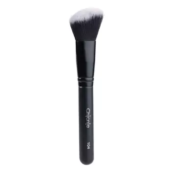 CHICNIE Кисть скошенная для бронезра, скульптора, контуринга 104 Angled Blush Brush