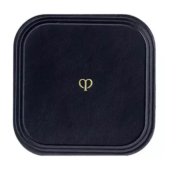 CL DE PEAU BEAUT Пуховка для выравнивающей компактной пудры