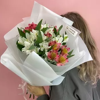 CVETAEVA TOMSK.RU Букет из 7 альстромерий