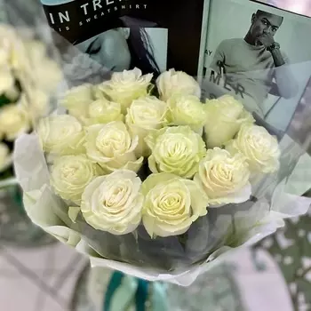 ЦВЕТЫ ДЛЯ ВАС Букет из 15 белых роз (Эквадор)