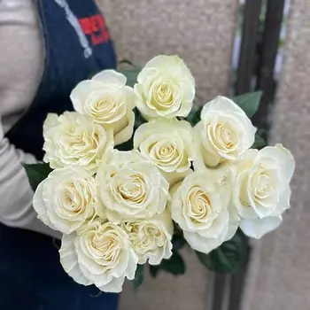 ЦВЕТЫ ДЛЯ ВАС Роза белая 11 шт