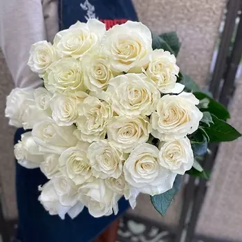 ЦВЕТЫ ДЛЯ ВАС Роза белая 19 шт
