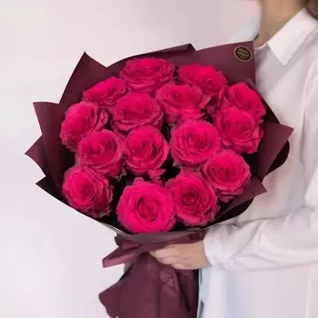 ЦВЕТЫ И ШТУЧКИ Букет из 15 малиновых роз Премиум
