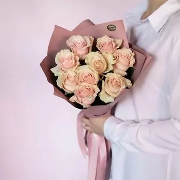 ЦВЕТЫ И ШТУЧКИ Букет из 9 розовых роз Премиум