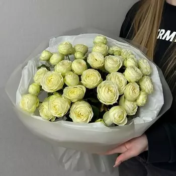 ЦВЕТЫ+ПОДАРКИ Букет из пионовидных кустовых роз