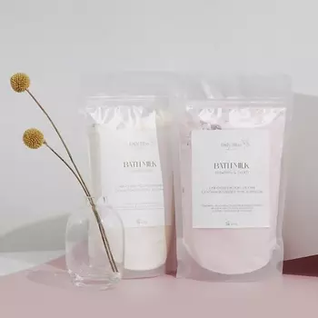 DAILY BLISS SKINCARE Набор молочко для ванны с клубничной пудрой и кокосовым молоком 2.0