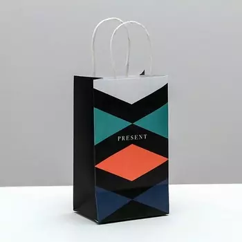ДАРИТЕ СЧАСТЬЕ Пакет подарочный крафтовый "Present"