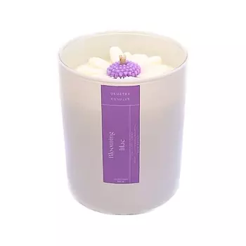 DEMETRA CANDLES Свеча ароматическая с ароматом сирени Blooming lilac 400.0