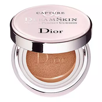 DIOR универсальное омолаживающее и совершенствующее кожу средство Dreamskin Moist & perfect cushion