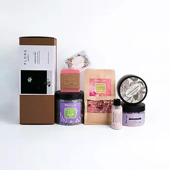 FINNLUX Подарочный набор женский FLORA garden Жасмин 7.0