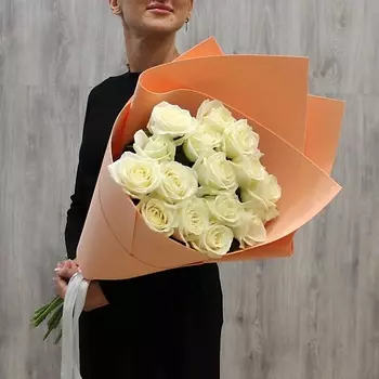 ФЛОРИКА Букет из 15 белых роз