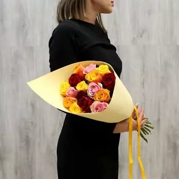 ФЛОРИКА Букет из 15 ярких роз