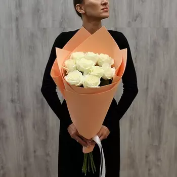 ФЛОРИКА Букет из 9 белых роз