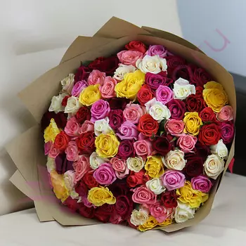 FLORPRO 101 роза 40 см микс в крафте