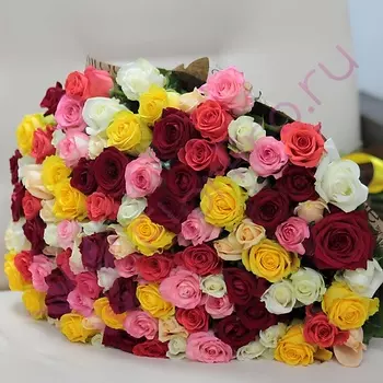 FLORPRO 101 роза микс 60 см в крафте