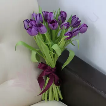 FLORPRO 15 фиолетовых тюльпанов