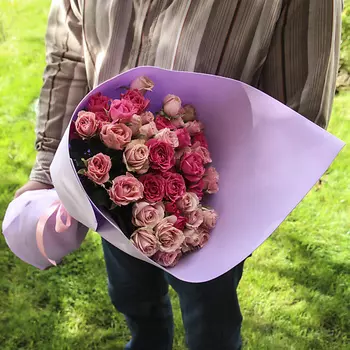 FLORPRO 15 кустовых роз Микс №5