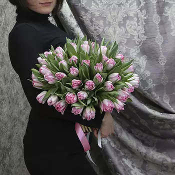 FLORPRO Букет из 51 розового пионовидного тюльпана