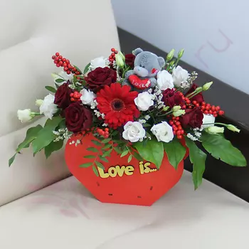 FLORPRO Букет Love is