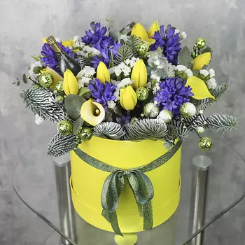 FLORPRO Коробка с цветами «Ароматный вечер»