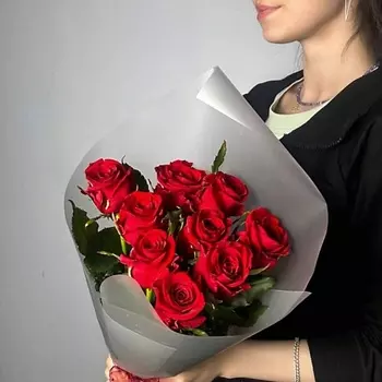 GLOW FLOWERS Букет из красных роз