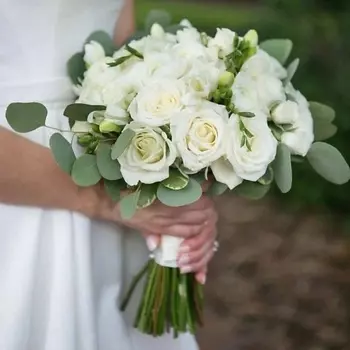 GLOW FLOWERS Букет невесты круглый