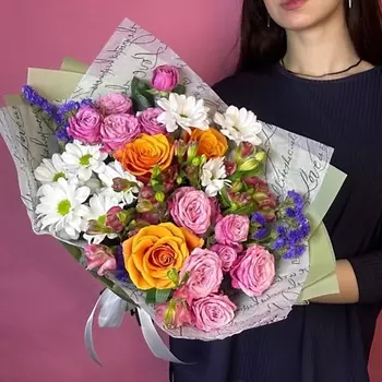 GLOW FLOWERS Яркий весенний букет с розами и альстромерией, цветы с доставкой