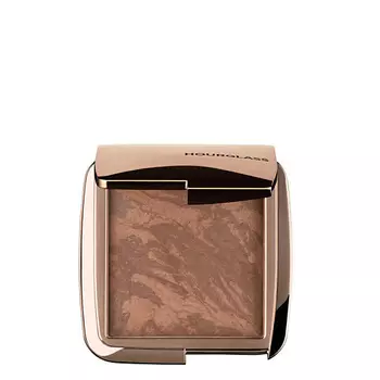 HOURGLASS Бронзатор Ambient Lighting