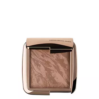 HOURGLASS Бронзатор Ambient Lighting