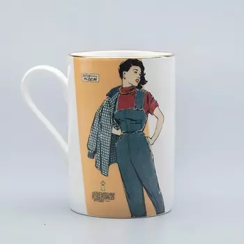 ИМПЕРАТОРСКИЙ ФАРФОРОВЫЙ ЗАВОД Бокал с рисунком "Конкурсные модели. Антонина"