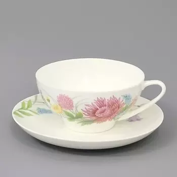 ИМПЕРАТОРСКИЙ ФАРФОРОВЫЙ ЗАВОД Чашка с блюдцем "Полевые цветы"