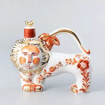 ИМПЕРАТОРСКИЙ ФАРФОРОВЫЙ ЗАВОД Графин «Красный Лев»