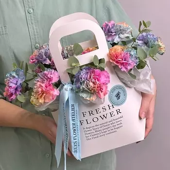 JULES FLOWER ATELIER «Мармелад» композиция из диантусов