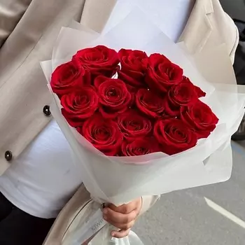 KIWIGIFTS Букет цветов живые Розы