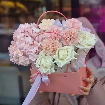 KIWIGIFTS Букет цветов живые Розы, Гвоздики, Гортензия