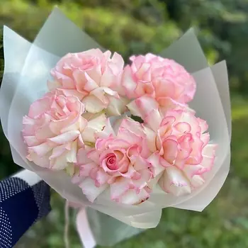 КОЛИБРИ ЦВЕТОЧНЫЙ САЛОН Французская Роза монобукет