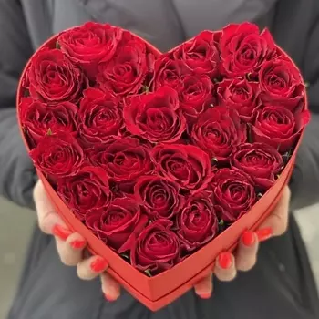 КОЛИБРИ ЦВЕТОЧНЫЙ САЛОН Сердце для любимой