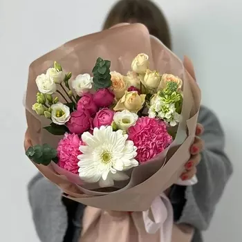 КРЫМ ФЛОРА Авторский букет с герберой