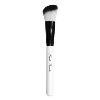 LANDA BRANDA Кисть скошенная малая для румян и хайлайтера BLUSH BRUSH