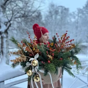 LE BOUQUET Огромный новогодний букет из живого нобилиса