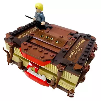LEGO Конструктор Harry Potter Collection: The Monster Book of Monsters Limited Edition