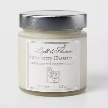 LIGHT&FLAVOUR Ароматическая свеча "Клубничный чизкейк"
